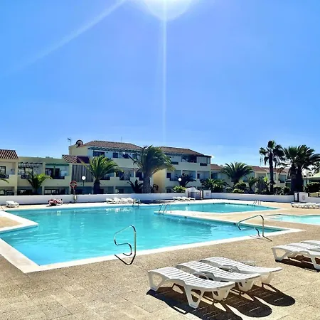 La Casa De Rosas * Costa De Antigua